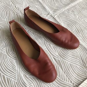 Everlane Day Glove flat 6.5 caramel/tan